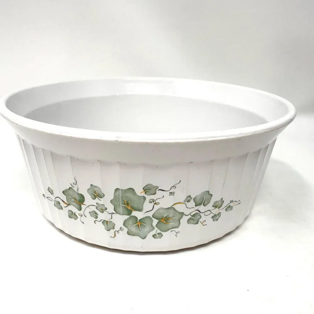 Vintage Corning Ware Callaway Ivy F-5-B 1.6 Liter Round Fluted Casserole Dish